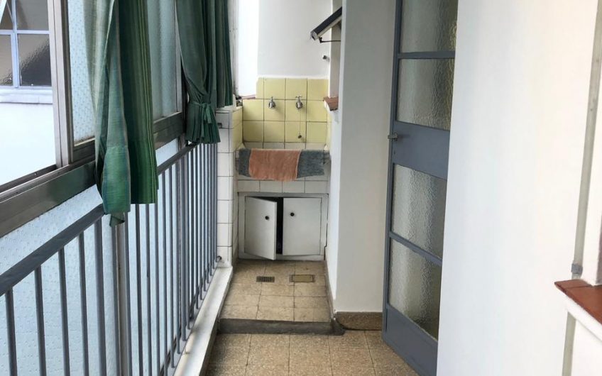VENTA – Departamento 2 ambientes con balcón – RECOLETA