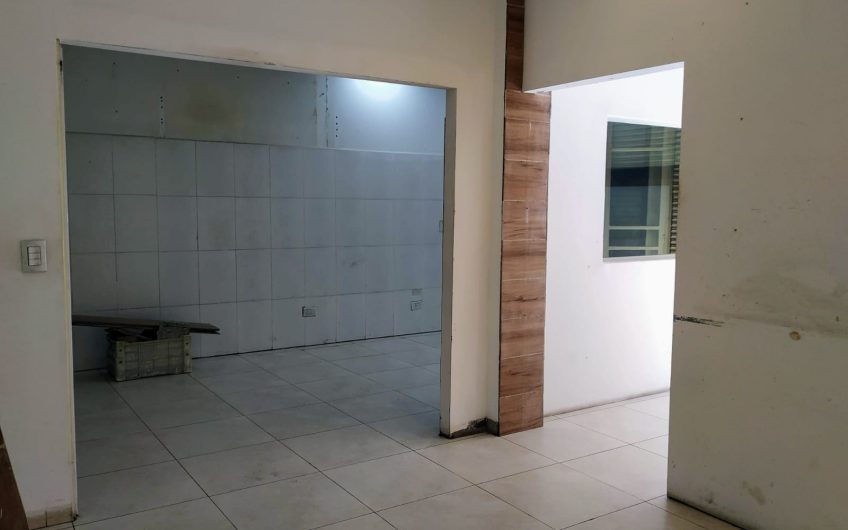 ALQUILER – LOCAL COMERCIAL 60M2, ZONA COMERCIAL – MONTE CASTRO