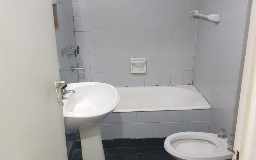 ALQUILER – MONOAMBIENTE DIVIDIDO – DEVOTO