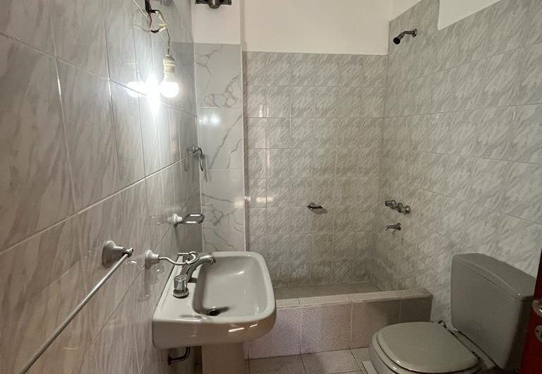 ALQUILER – PH 5 AMBIENTES – MONTE CASTRO