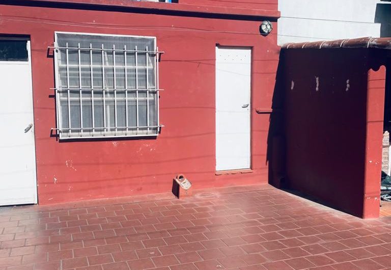 VENTA – PH 2 AMBIENTES CON TERRAZA – MONTE CASTRO