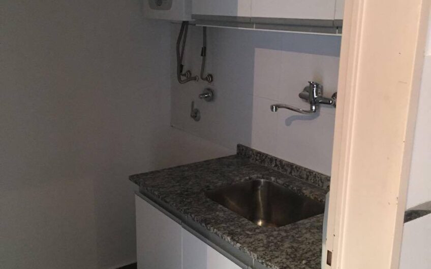 VENTA – PH 3 AMBIENTES PB. PATIO – VERSALLES.