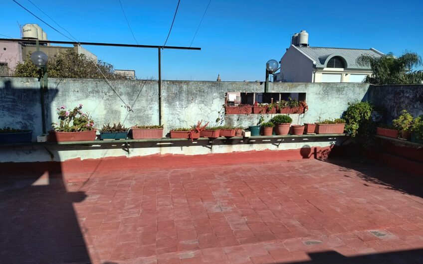 VENTA – PH 5 AMBIENTES CON BALCÓN Y TERRAZA – VILLA LURO