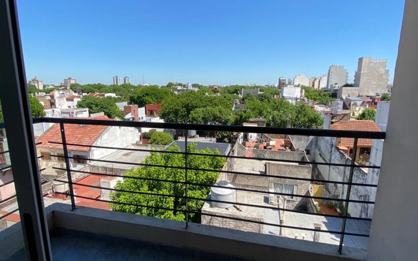 ALQUILER – DEPARTAMENTO MONOAMBIENTE C/BALCÓN – MONTE CASTRO