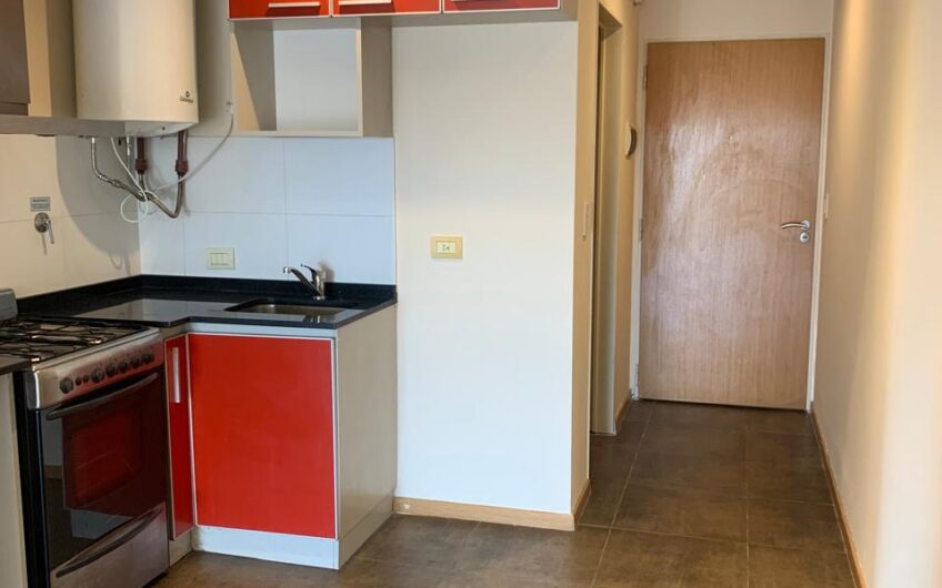 ALQUILER – DEPARTAMENTO MONOAMBIENTE CON BALCÓN – CABALLITO