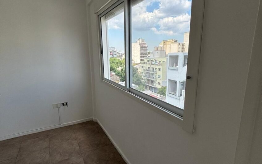 VENTA – DEPARTAMENTO 2 AMBIENTES CON COCHERA – VILLA LURO