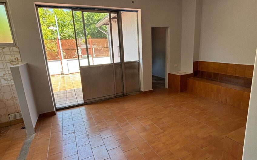 ALQUILER – CASA 5 AMBIENTES – VILLA URQUIZA