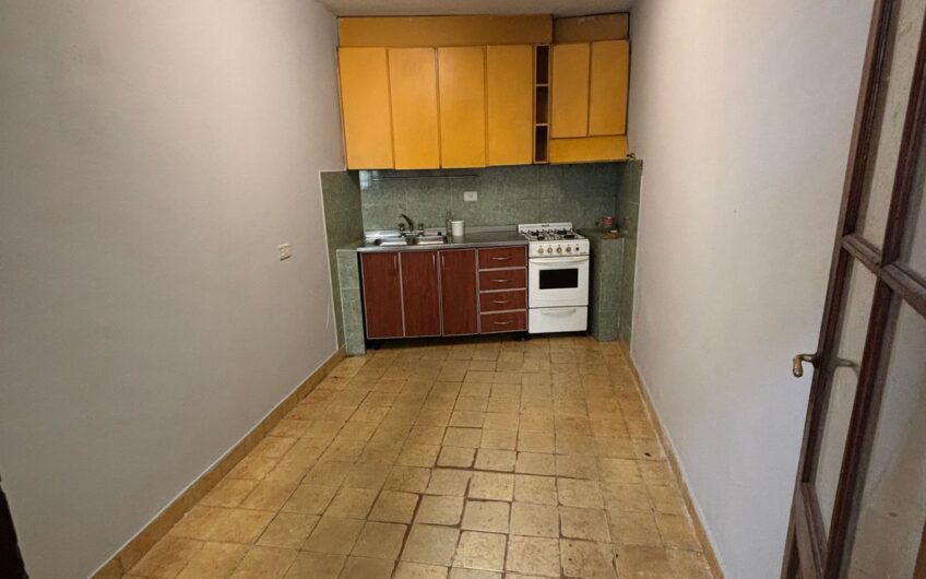 ALQUILER – CASA 5 AMBIENTES – VILLA URQUIZA