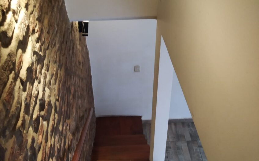 ALQUILER – PH 4 AMBIENTES, TERRAZA – MONTE CASTRO