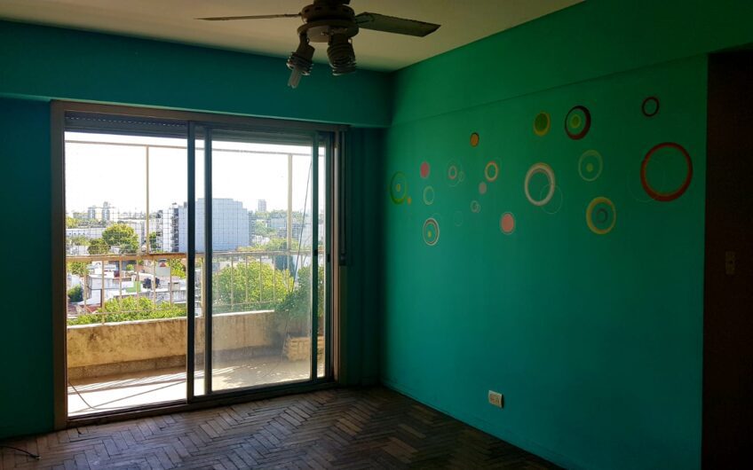 VENTA – DEPARTAMENTO 3 AMBIENTES CON BALCÓN – MONTE CASTRO