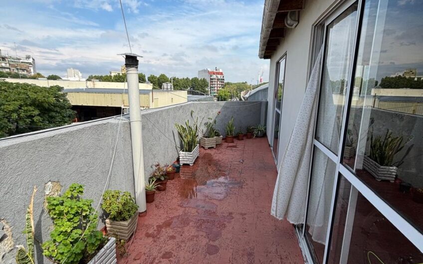 ALQUILER – PH 3 AMBIENTES – VERSALLES.