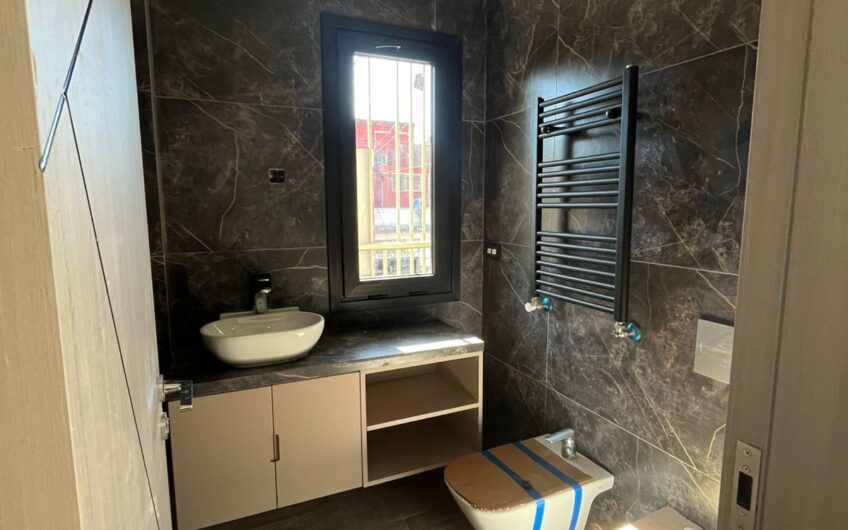ALQUILER – DEPTO 3 AMBIENTES AL FRENTE CON BALCON – VILLA LURO