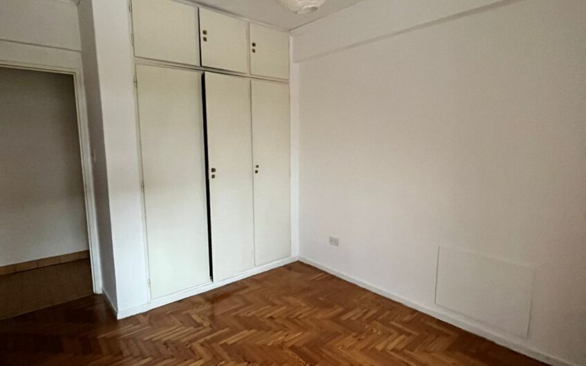 ALQUILER – PH 4 AMBIENTES C/TERRAZA Y BALCÓN – VILLA LURO