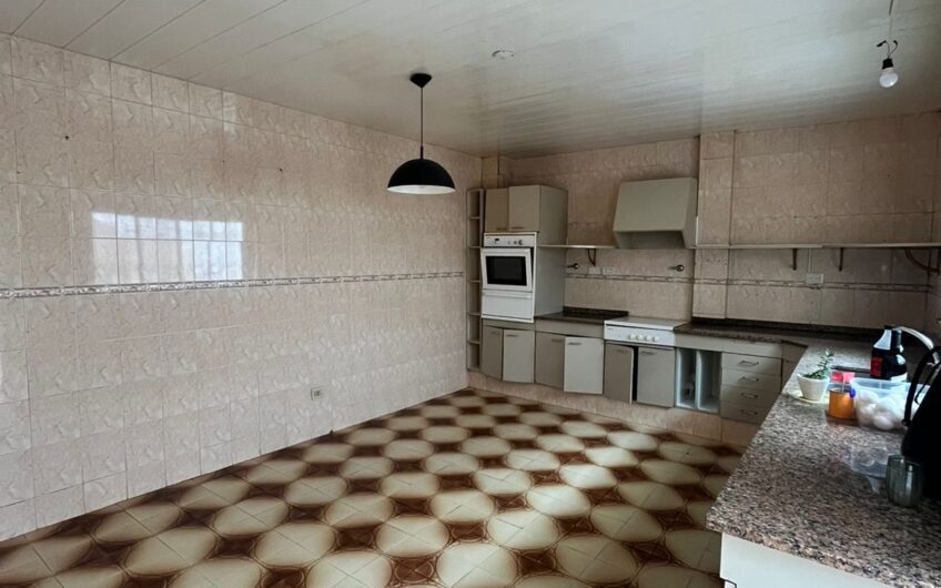 ALQUILER – PH 4 AMBIENTES C/TERRAZA Y BALCÓN – VILLA LURO