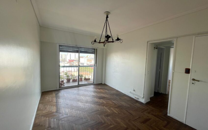 VENTA-DEPARTAMENTO DE 2 AMBIENTES- MONTE CASTRO