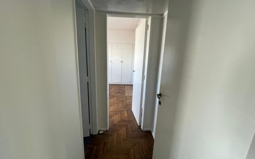 VENTA-DEPARTAMENTO DE 2 AMBIENTES- MONTE CASTRO