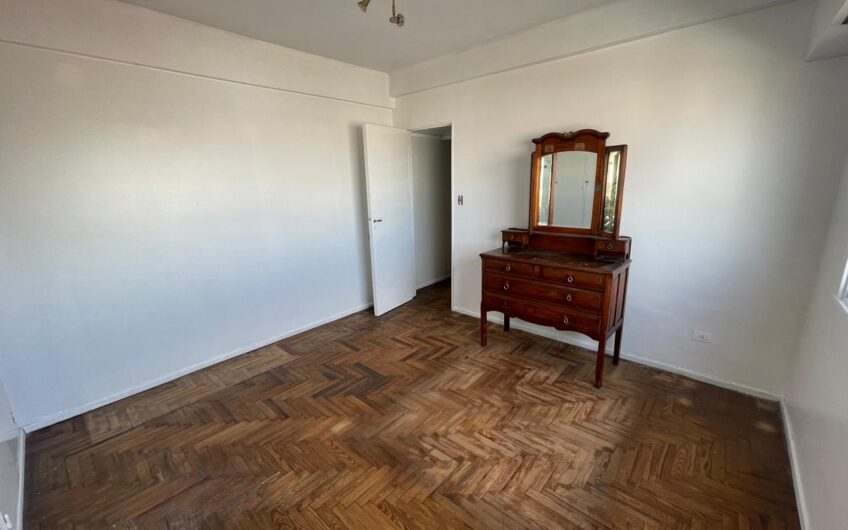VENTA-DEPARTAMENTO DE 2 AMBIENTES- MONTE CASTRO