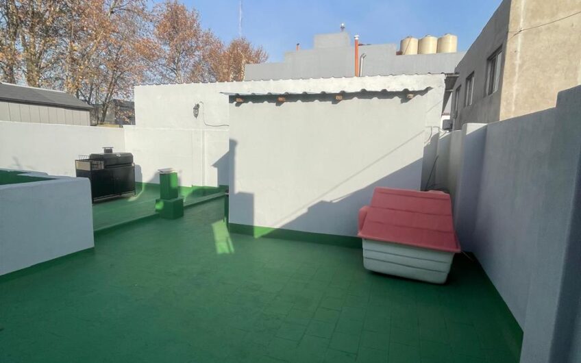 ALQUILER- PH 2AMBIENTES C/TERRAZA-LINIERS