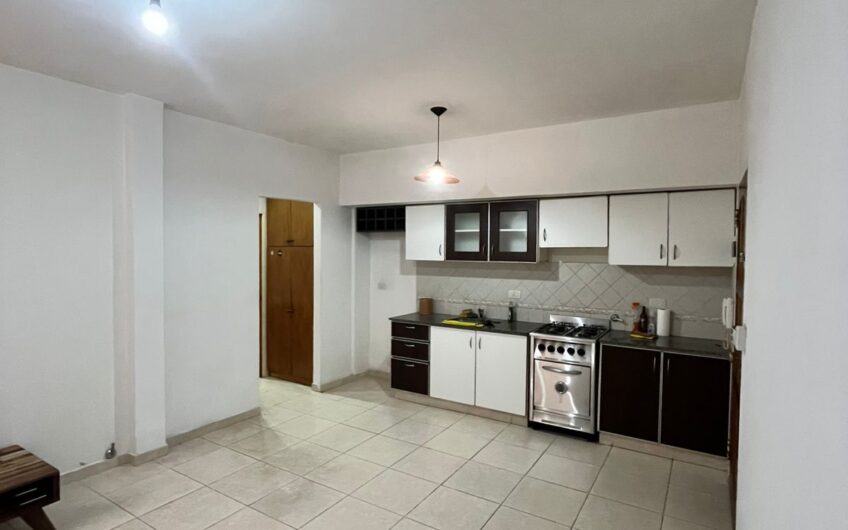 ALQUILER-PH 2 AMBIENTES-MONTE CASTRO