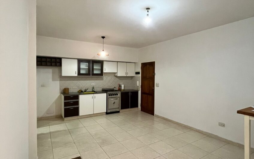 ALQUILER-PH 2 AMBIENTES-MONTE CASTRO