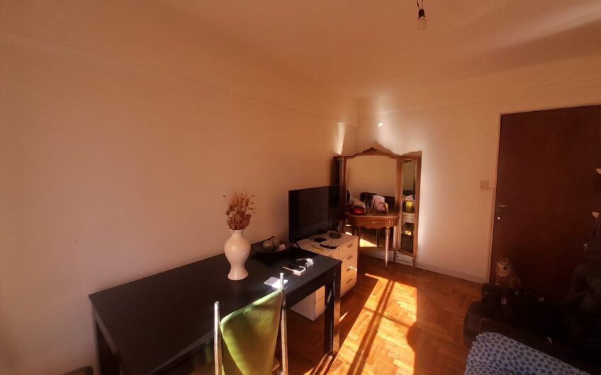 VENTA-DEPARTAMENTO 2 AMBIENTES-MONTE CASTRO